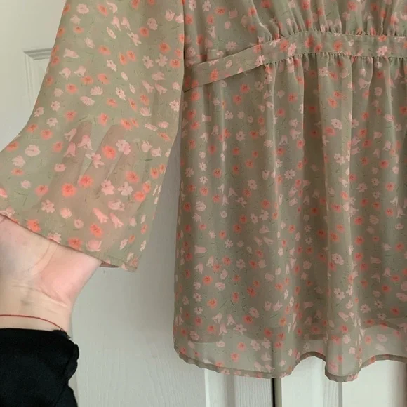 Blouse in floral print /maternity - Picture 2 of 5